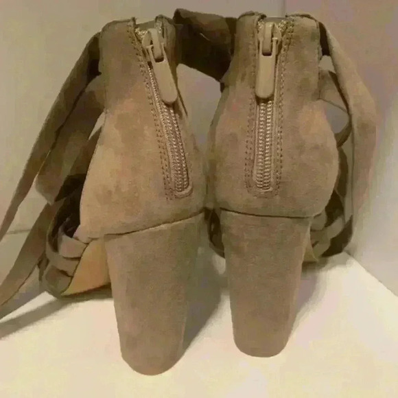 Torrid Suede Wrap Tie Up Heels/Shoes Taupe Womens Sz 9 - Picture 14 of 15
